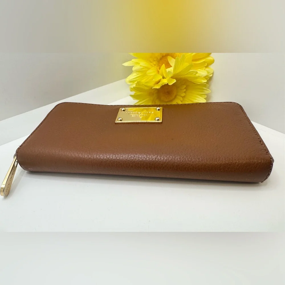 Michael Kors Chestnut Leather Zip Around Wallet Clutch Gold Accents